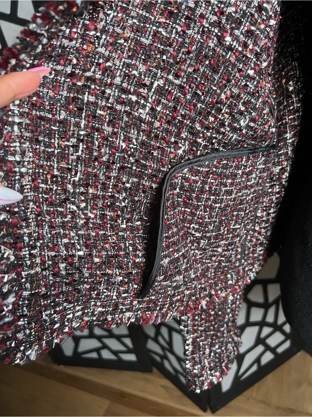 Calvin Klein Open Front Tweed Jacket. NWT size 14. With Pockets. Black &Burgundy - Picture 7 of 11